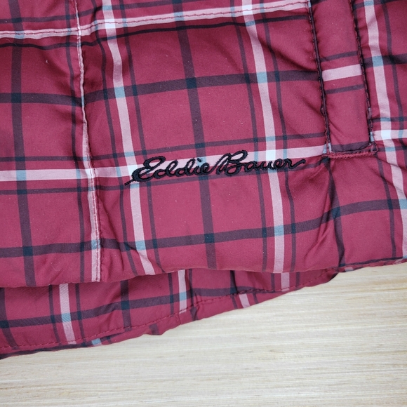 Eddie Bauer Goose Down Puffer Vest Womens Size 8 Red Plaid Gorpcore Cabincore - Picture 3 of 14